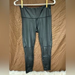 💄2 for 15$💄Fashion Nova Fashion Leggings Causal Wear Size Womens Small US